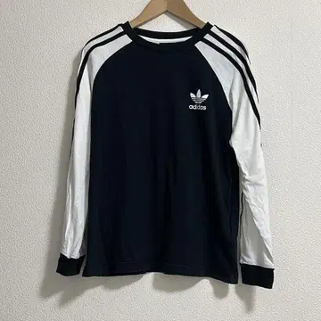 아디다스 롱 T