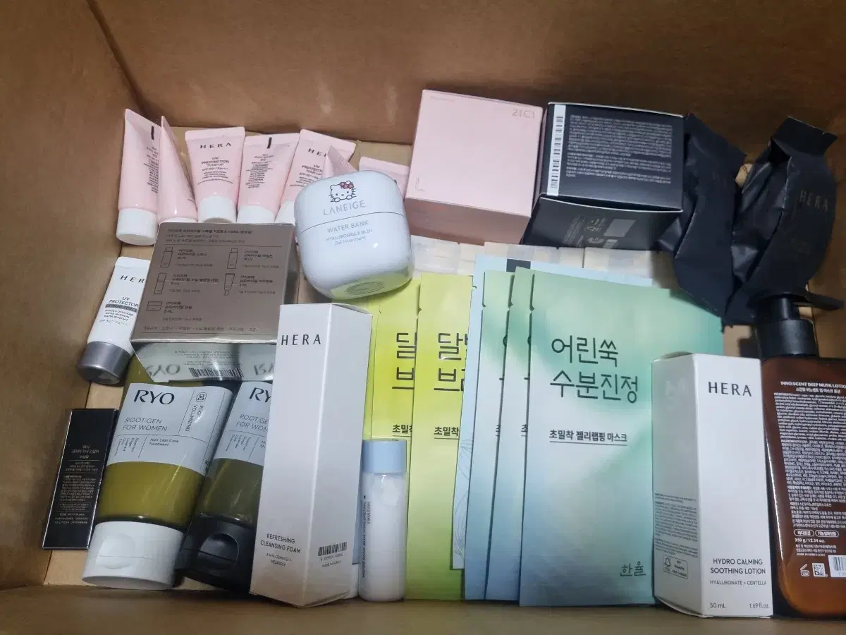 Hera Black Cushion, Laneige Cushion, Laneige Water Bank Moisture Cream