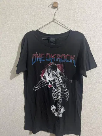 ONE OK ROCK 티셔츠 나기사엔