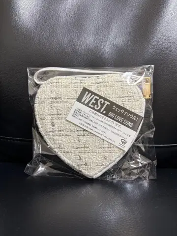 WEST. BIG LOVE SONG 하트형 파우치