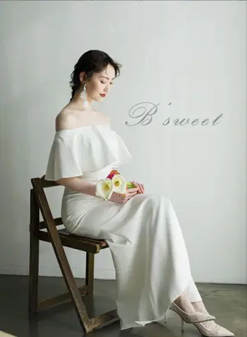 화이트 플레어 슬리브 머메이드 드레스 사전 촬영