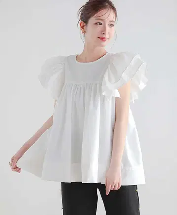 fitmore 핏모어 엔젤 슬리브 블라우스