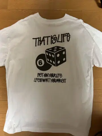THAT IS LIFE 티셔츠