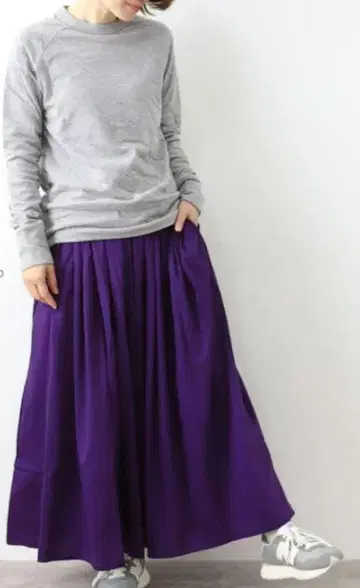 새상품 택 포함 harmonie 알모니 딥 퍼플 롱 스커트