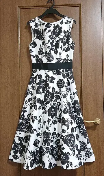 And Couture 플라워 프린트 원피스
