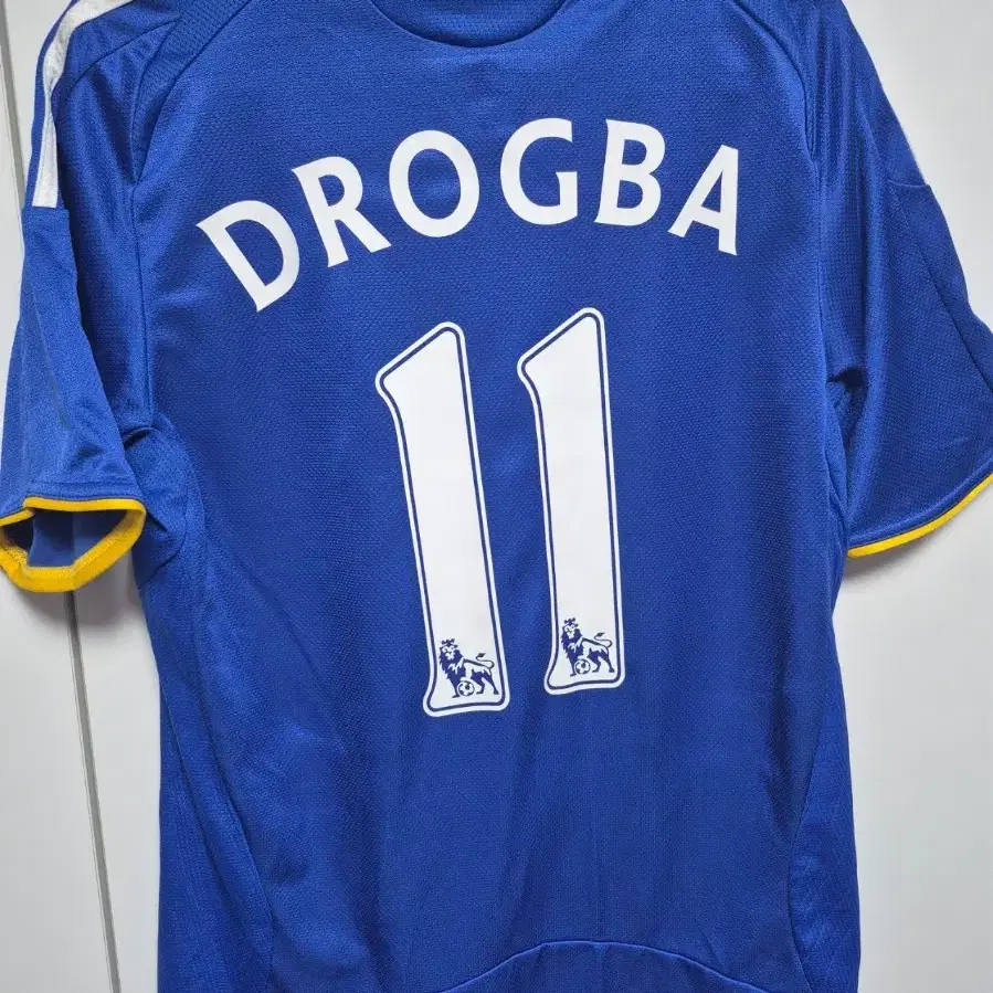 Chelsea FC 08-09 adidas ドログバ 11番 シャツ