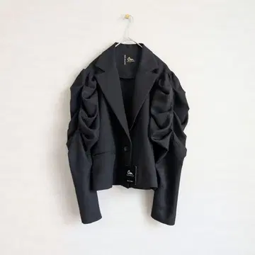 cen. made in Japan 퍼프 숄더 자켓