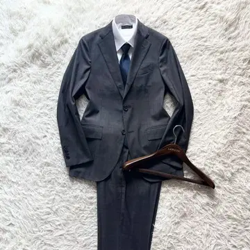 <>LARDINI 다크 그레이 울 수트 사이즈 44