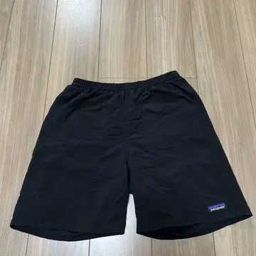 파타고니아 배기즈 롱 블랙 숏팬츠