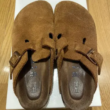 BIRKENSTOCK 보스턴 스웨이드 브라운