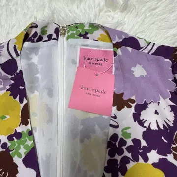 kate spade 꽃무늬 플레어 슬리브 드레스
