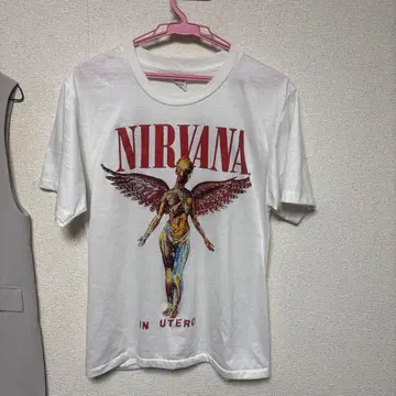 NIRVANA 티셔츠