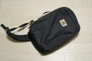 macpac 퀘스트 슬링 블랙 새상품급