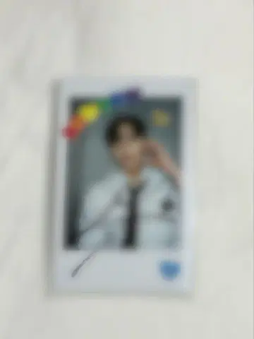 WEi 위아이 준소 리리이베 폴라로이드 폴라로이드 사인