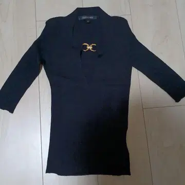 로베르토 카발리 블랙 썸머 스웨터