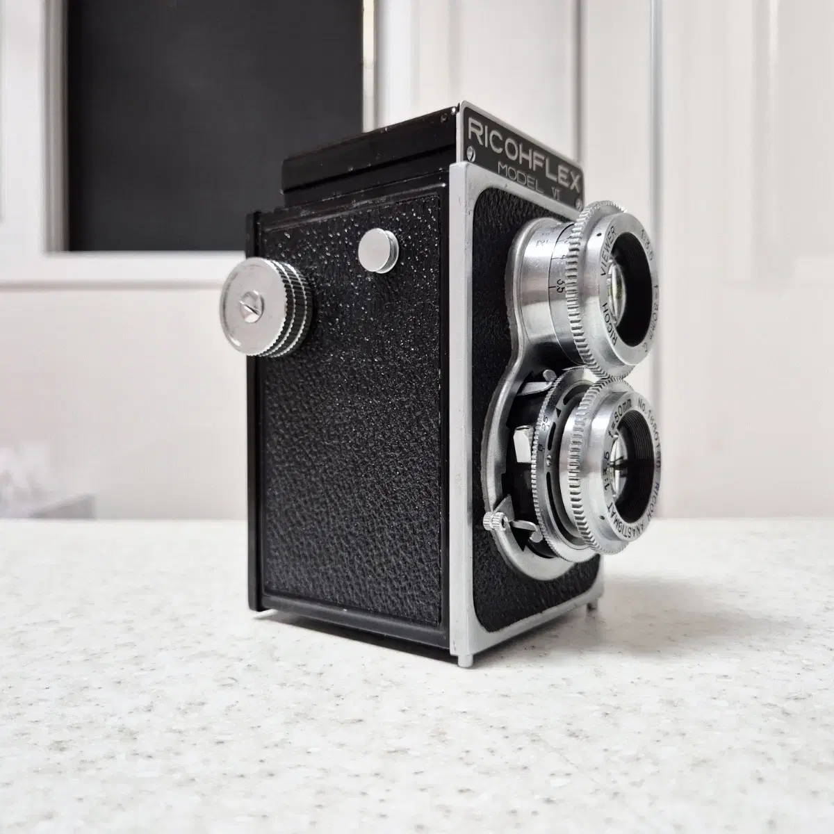 Film Camera: RICOHFLEX MODEL-VI on Bunjang Global Site.