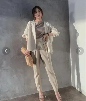 anuans 아누아스 크롭 테이퍼드 팬츠