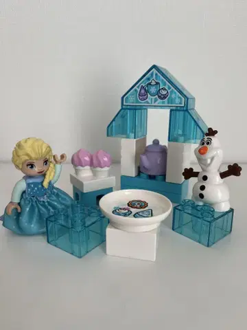 레고(LEGO) 듀프로 엘사와 올라프의 티 파티 10920