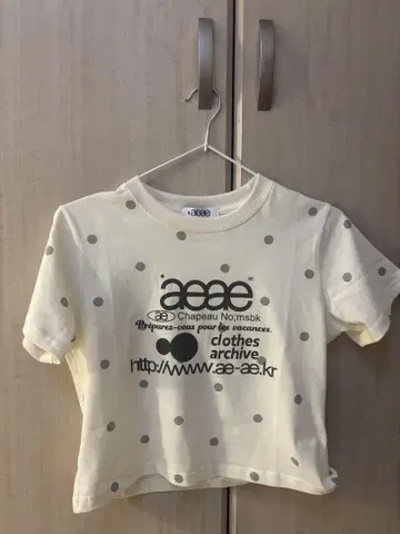 aeae 도트 가라 치비 T (숏 기장)