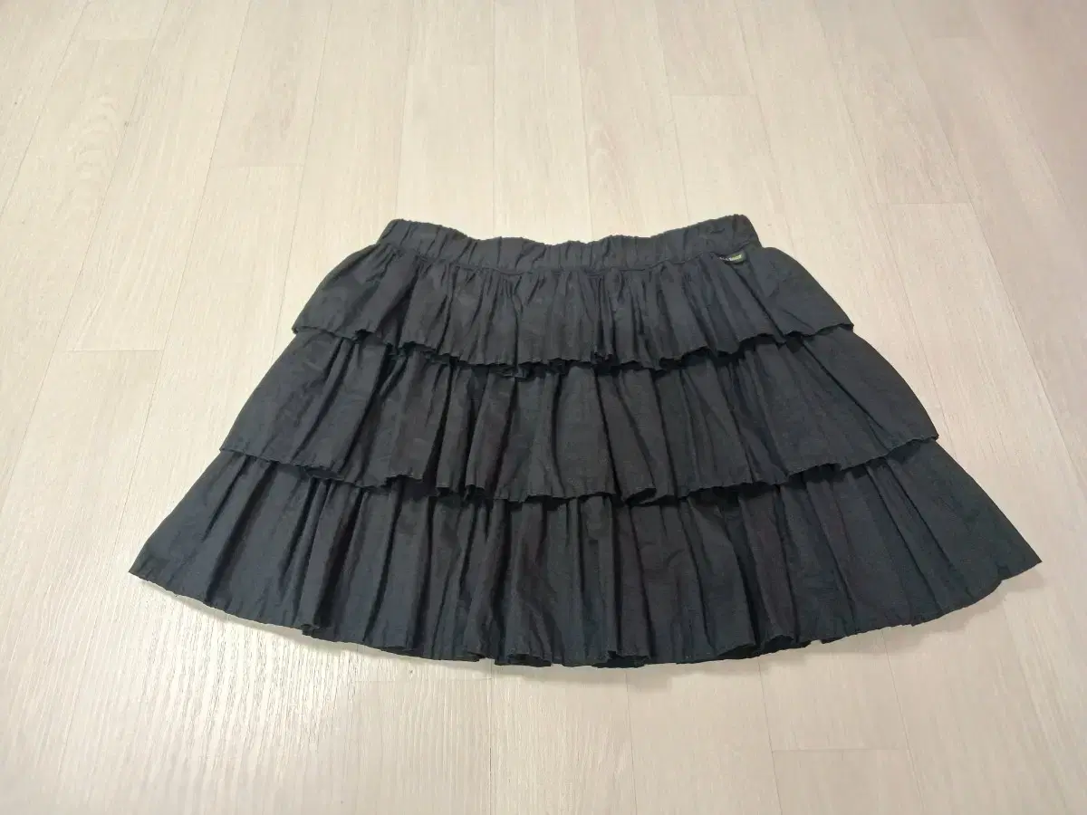 (Elle) Pleated Golf Skirt (Laundry Completed)