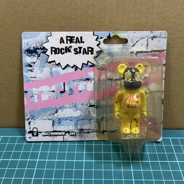 컨디션 최상 BE@RBRICK 베어브릭 montage