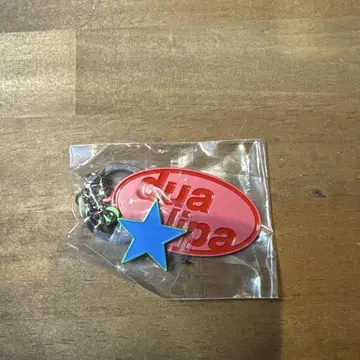 Dua Lipa 키링 빨간색 로고 별 모양