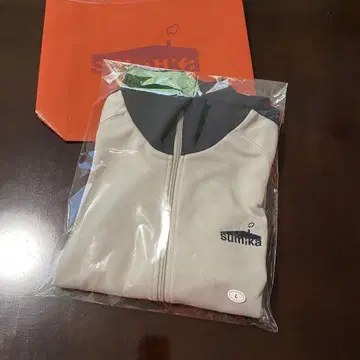 L 사이즈 쇼핑백 트랙 자켓 sumika Vermill