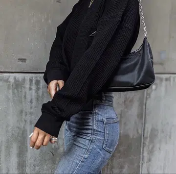 aclent 와플 포인트 단추 장식 긴 소매 티셔츠 블랙
