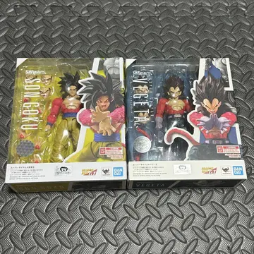S.H.Figuarts 슈퍼 사이어인 4 손오공 베지터