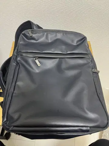 블랙 나일론 백팩