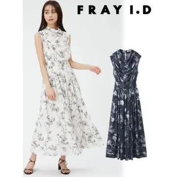 FRAY I.D 프레이 아이디 클린 플라워 셔링 원피스 네이비
