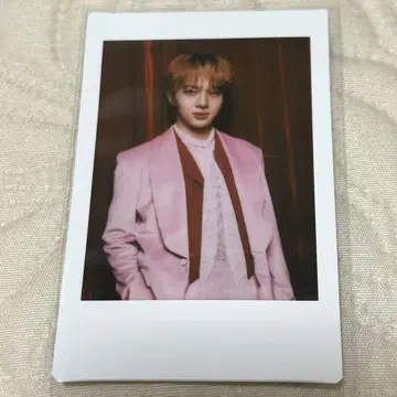 NuNew Be My Baby 폴라로이드