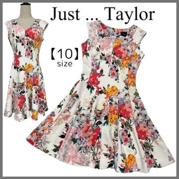 Just Taylor 저스트 테일러 플라워 프린트 플레어 원피스