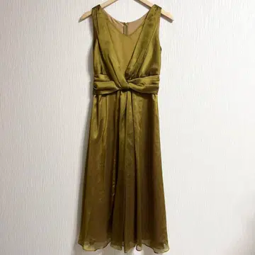 도쿄 소와르 PRIMISH 롱 드레스 슬리브리스 38 골드