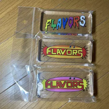 FLAVORS 플레이버스 아크릴 로고