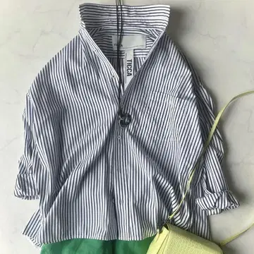 새상품급 TICCA 티카 스퀘어 빅 셔츠 스트라이프 소멜로스 긴팔