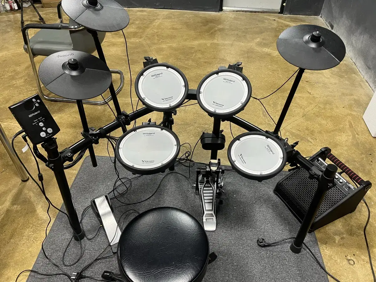 Roland TD-1 Electronic Drum Set