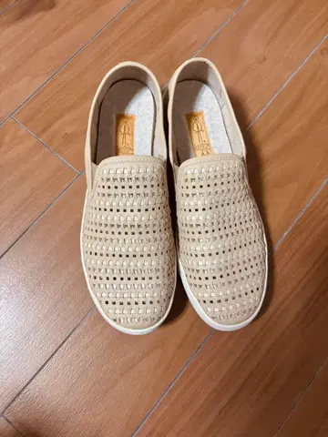 키다리 아저씨 메쉬 슬립온 23.5cm 베이지