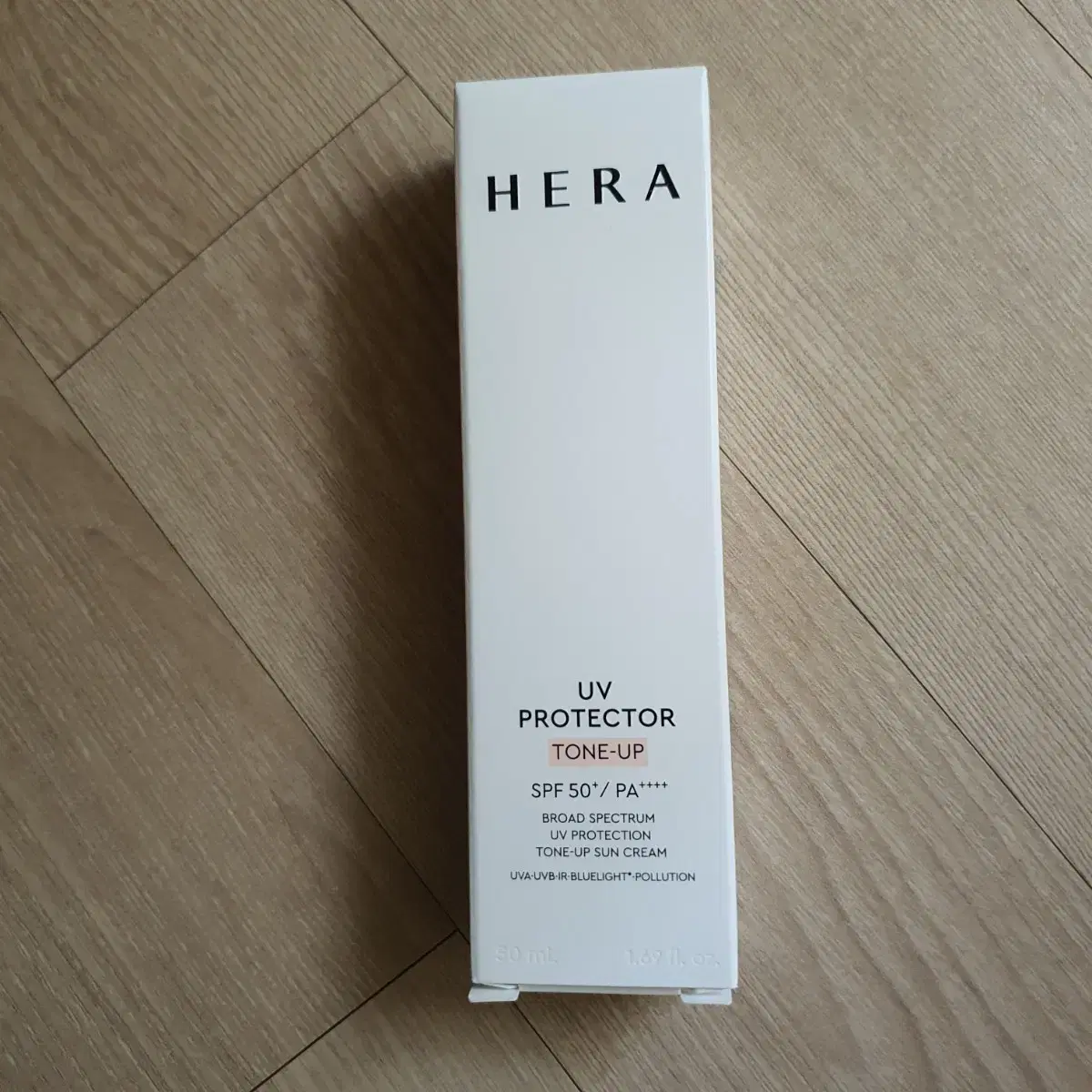 헤라 UV 프로텍터 톤업 선크림 새상품