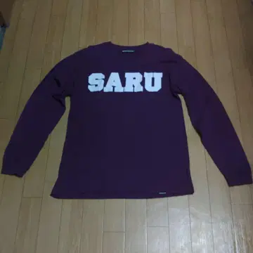 SARU 스컬 디자인 긴팔 티셔츠