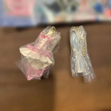 피치피치 참 컬렉션 2종 가챠