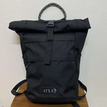 eno 블랙 롤 탑 백팩