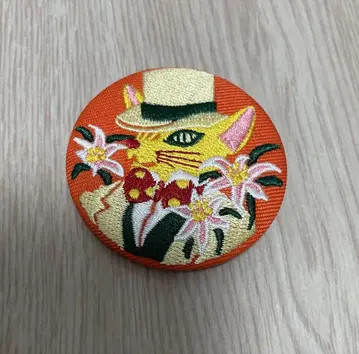 지브리 귀를 기울이면 바론 자수 캔뱃지 배지 배치