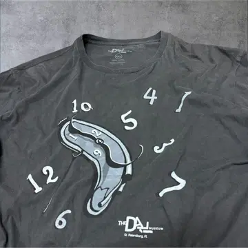 레어 DALI museum 달리 뮤지엄 시계 티셔츠 2XL 구제 의류