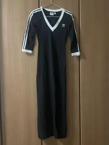 아디다스 블랙 롱 원피스 XS