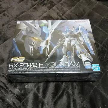 RG RX-93-V2 하이-V 건담
