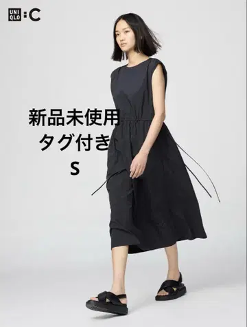 유니클로 C 개더 원피스 슬리브리스 블랙 S