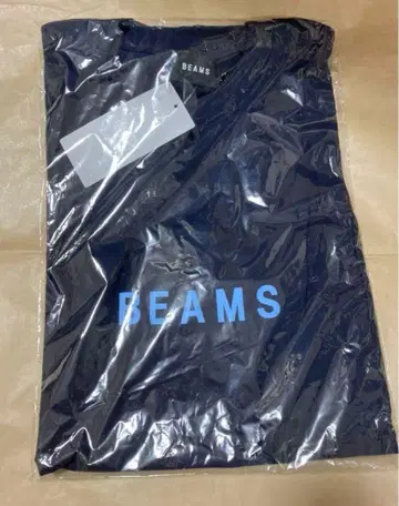 BEAMS 네이비 로고 프린트 티셔츠
