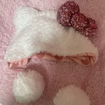 헬로키티 폼폼 포함 햇