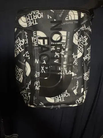 THE NORTH FACE 숄더백 블랙